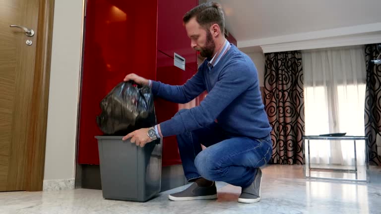Best Furniture Removal  in Saranac, MI