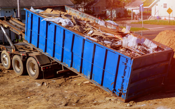 Best Appliance Removal  in Saranac, MI